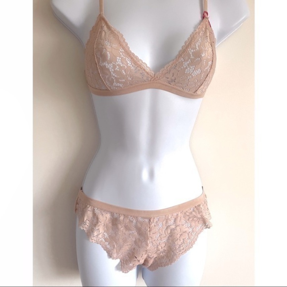 Beige Lace Lingerie Set